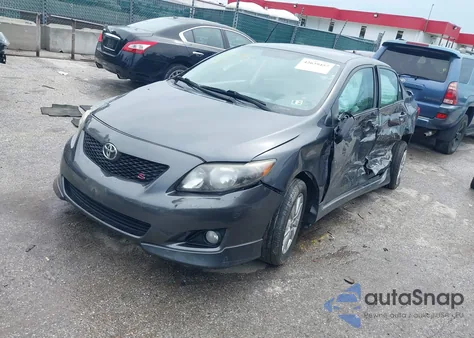 2010 Toyota Corolla S z USA, uszkodzony, nr VIN 2T1BU4EE3AC293179